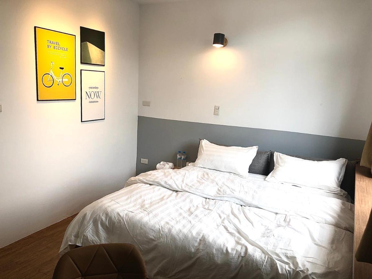 Small Island Homestay Tainan Extérieur photo