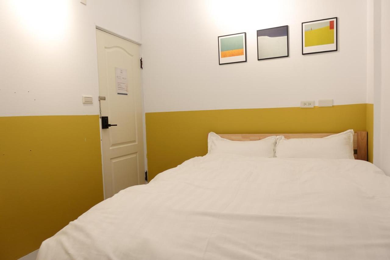 Small Island Homestay Tainan Extérieur photo