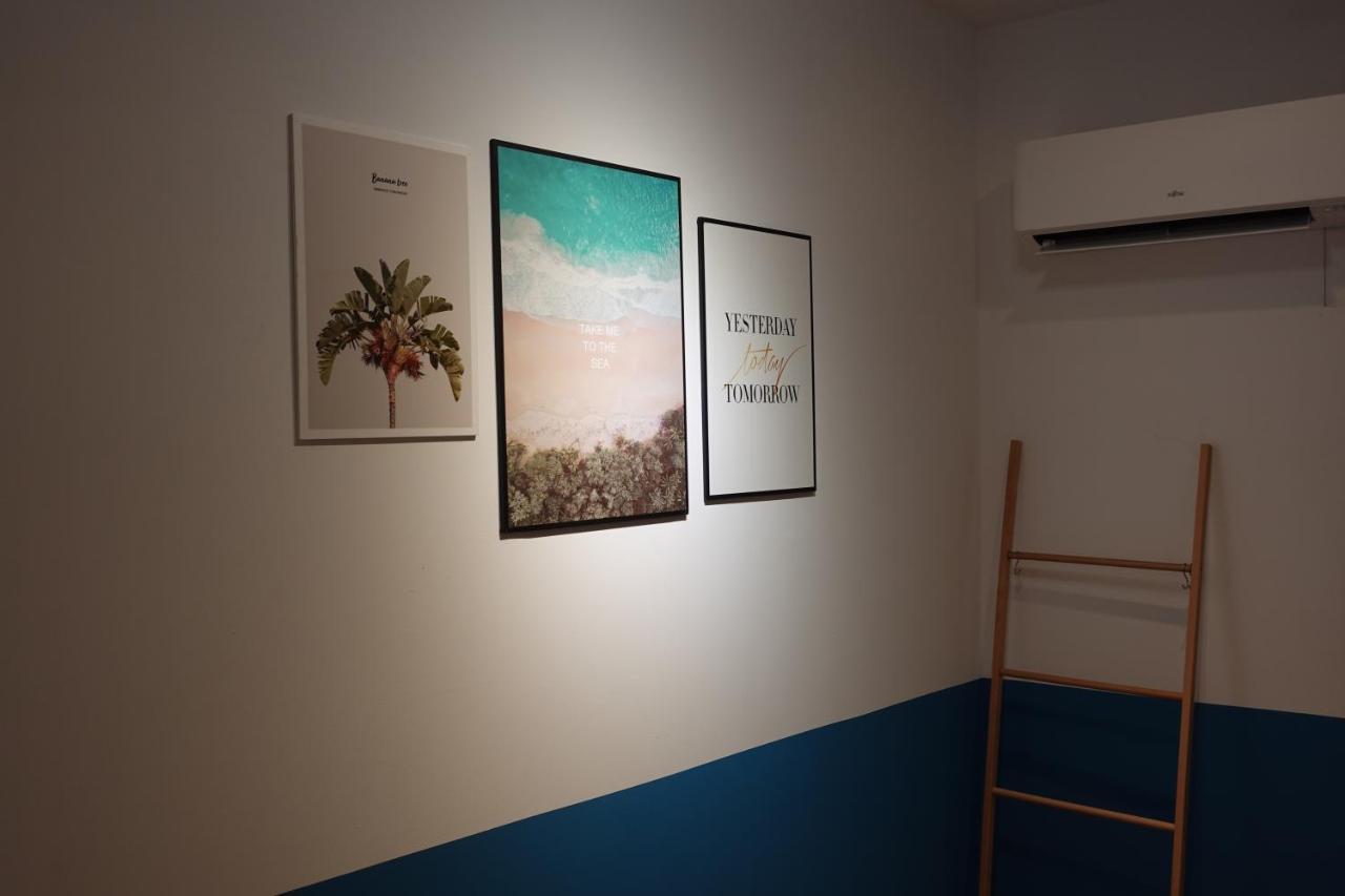Small Island Homestay Tainan Extérieur photo