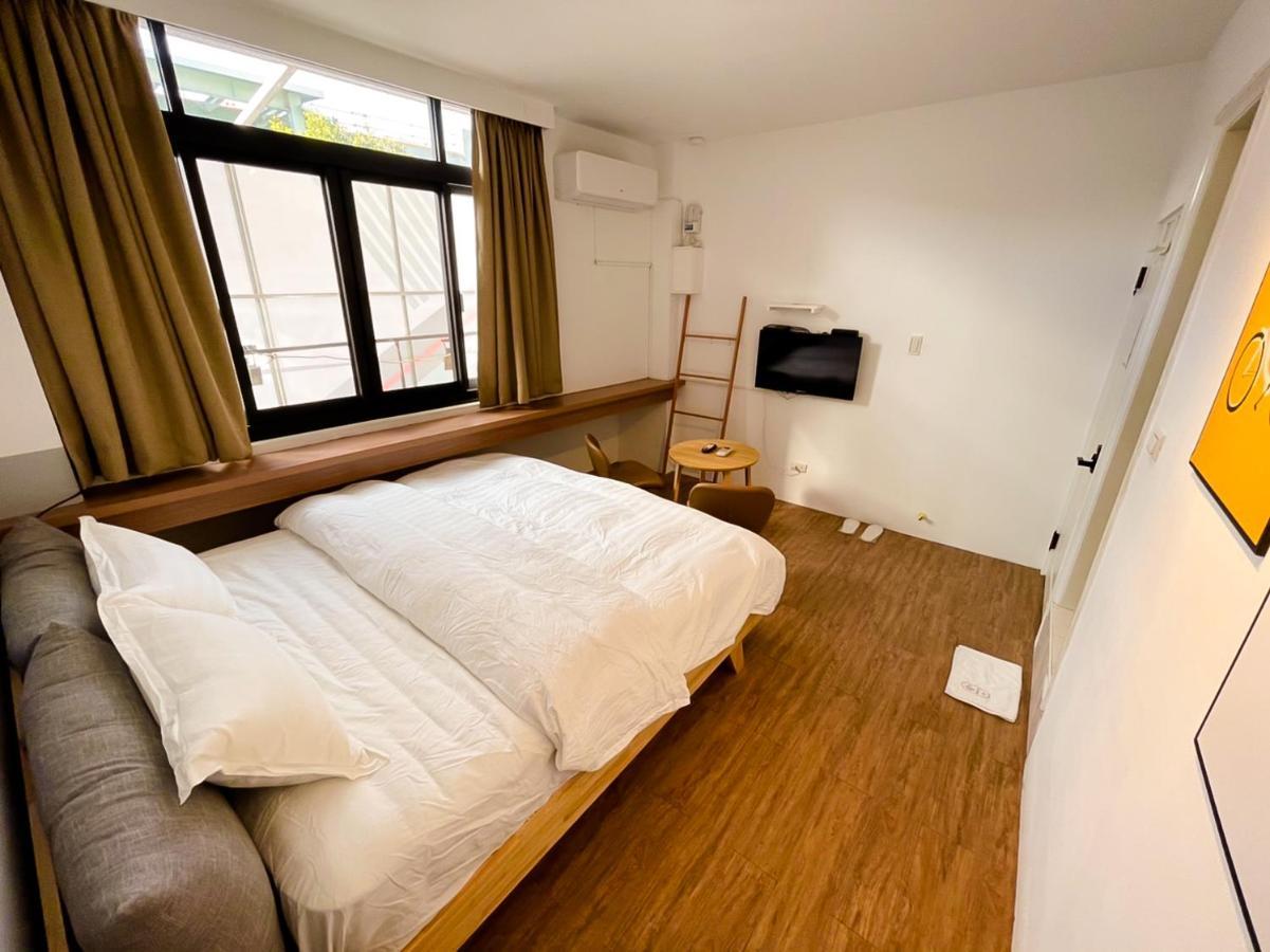 Small Island Homestay Tainan Extérieur photo