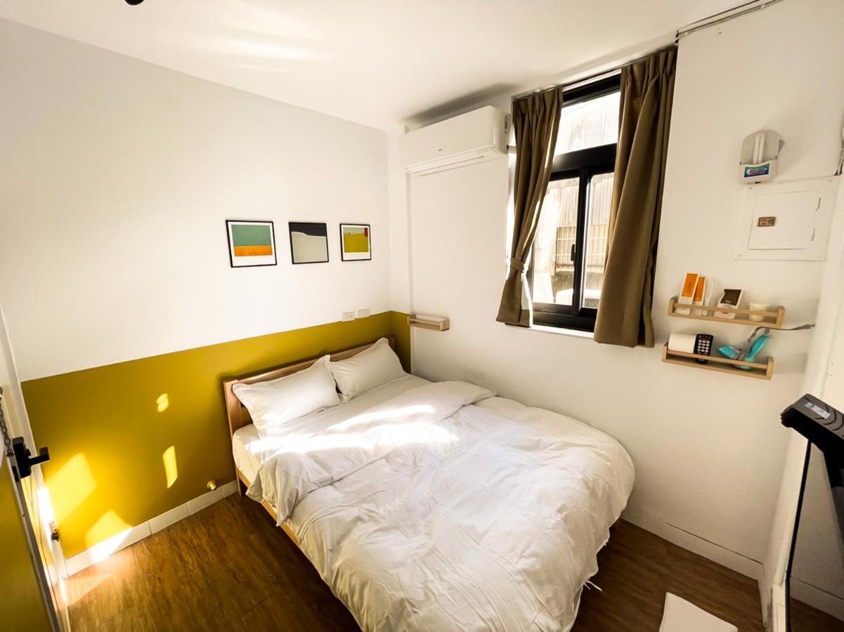 Small Island Homestay Tainan Extérieur photo
